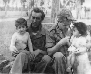Dolly's kinderen met Nederlandse militairen, Solo eind 1948