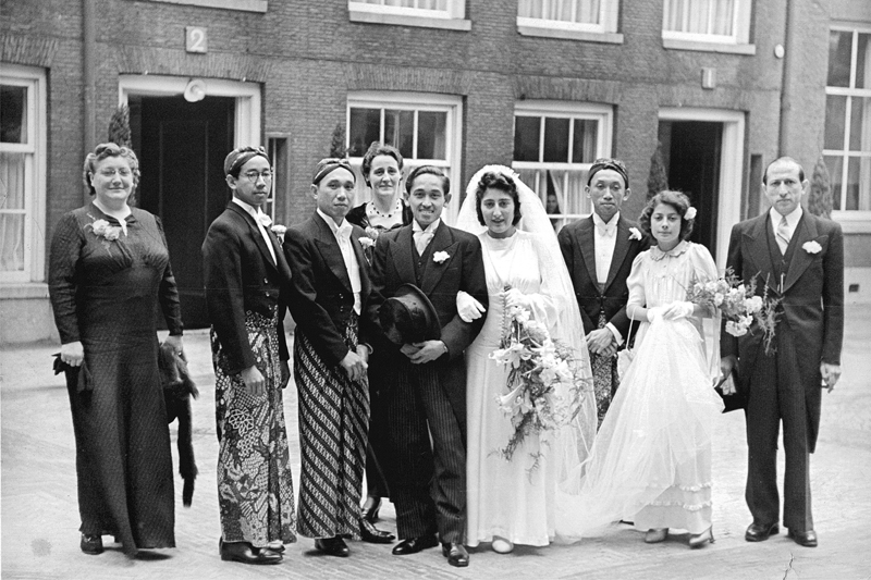 Dolly en Tarjo trouwfoto groep H2 Vierkant bijgesneden